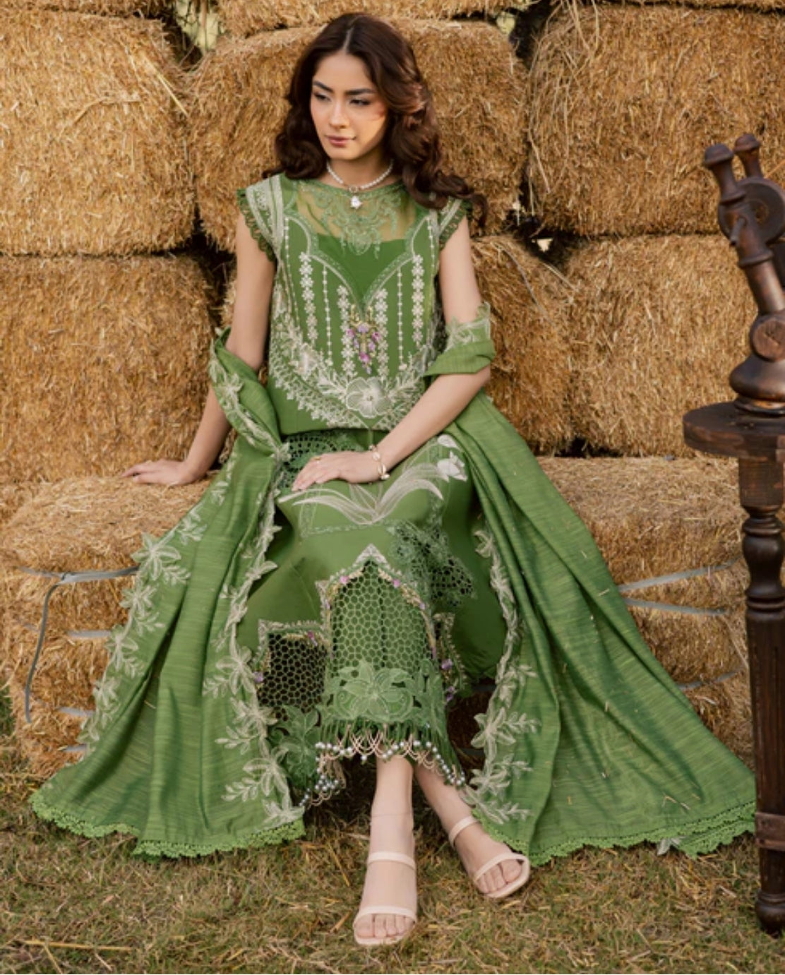 Parishay Summer Queen 26 Volume 02 SQU-05 – Luxury Embroidered Lawn Suit 3PC