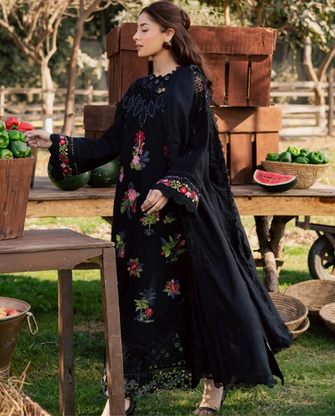 Parishay Summer Queen 26 Volume 02 SQU#11 – Luxury Embroidered Lawn Suit 3PC