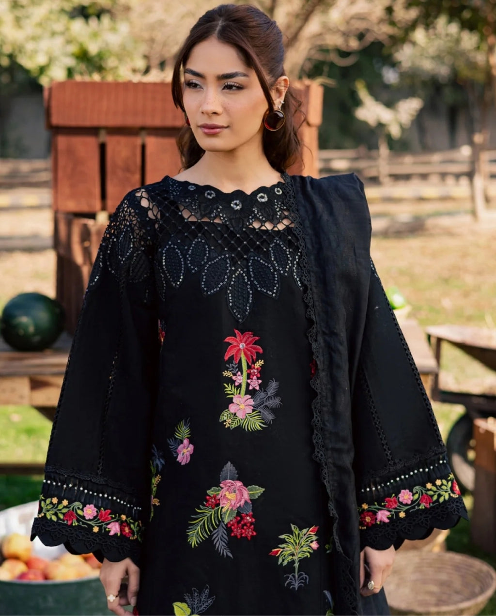 Parishay Summer Queen 26 Volume 02 SQU#11 – Luxury Embroidered Lawn Suit 3PC