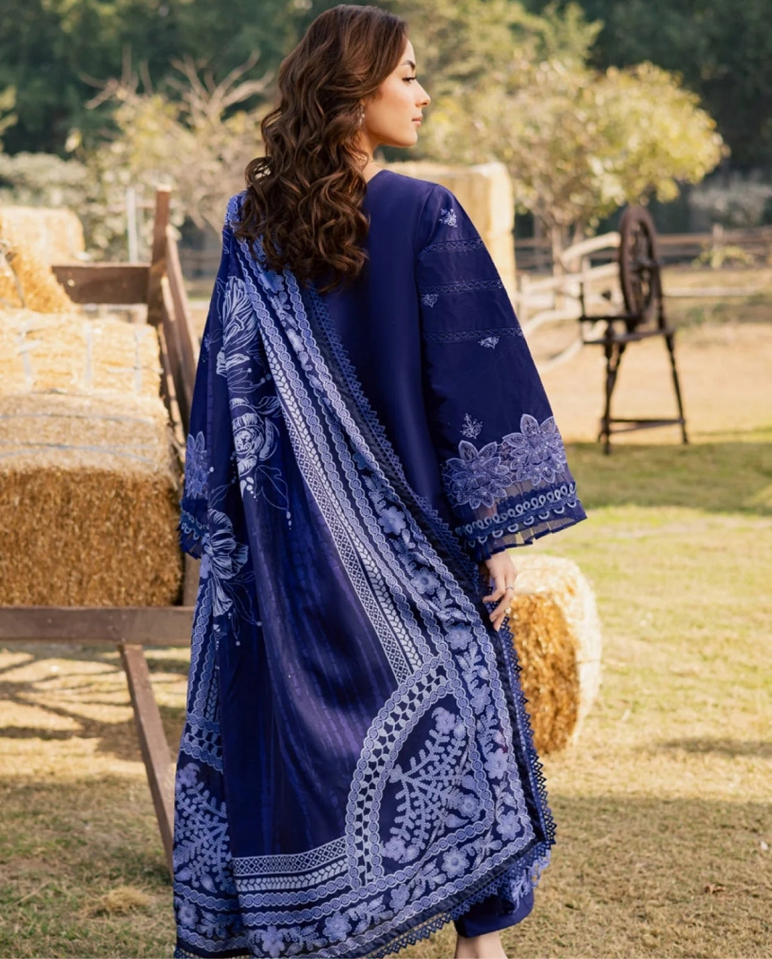 Parishay Summer Queen 26 Volume 02 SQU#12 – Luxury Embroidered Lawn Suit 3PC