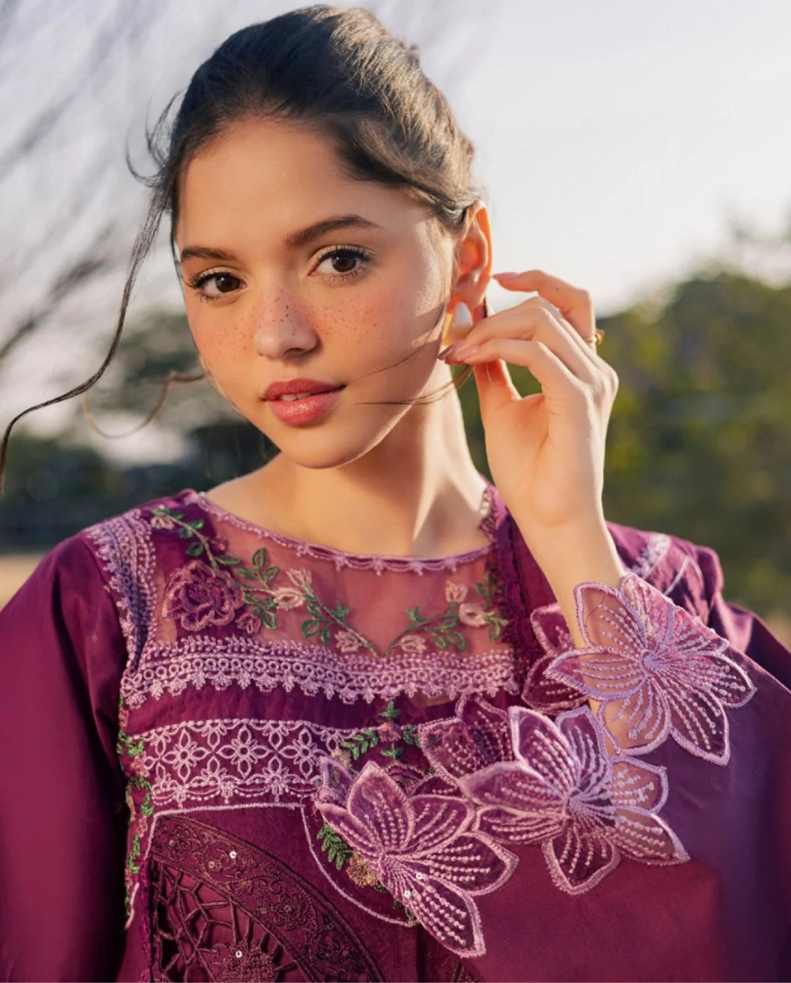Parishay Summer Queen 26 Volume 02 SQU#07 – Luxury Embroidered Lawn Suit 3PC