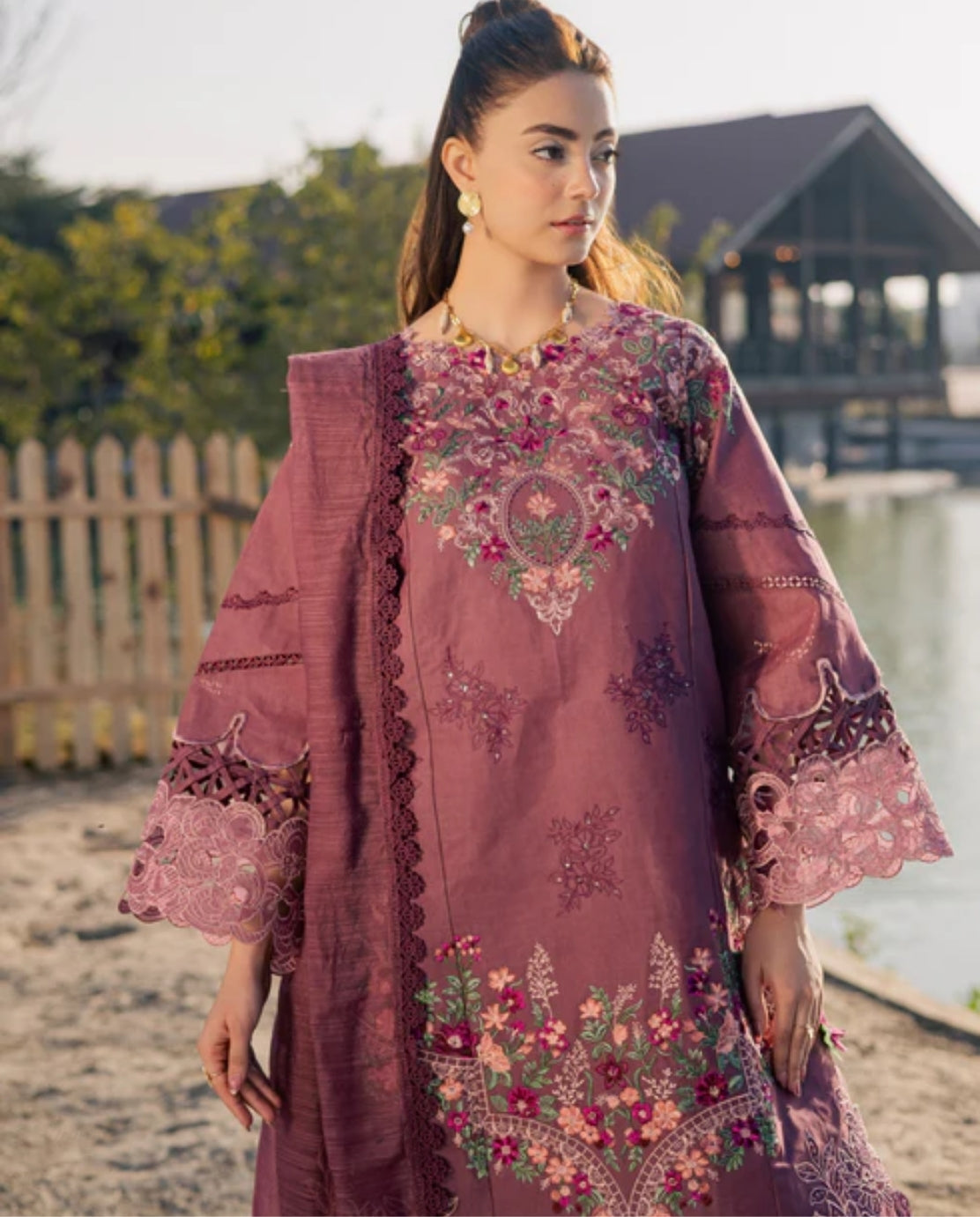 Parishay Summer Queen 26 Volume 02 SQU-03 – Luxury Embroidered Lawn Suit 3PC