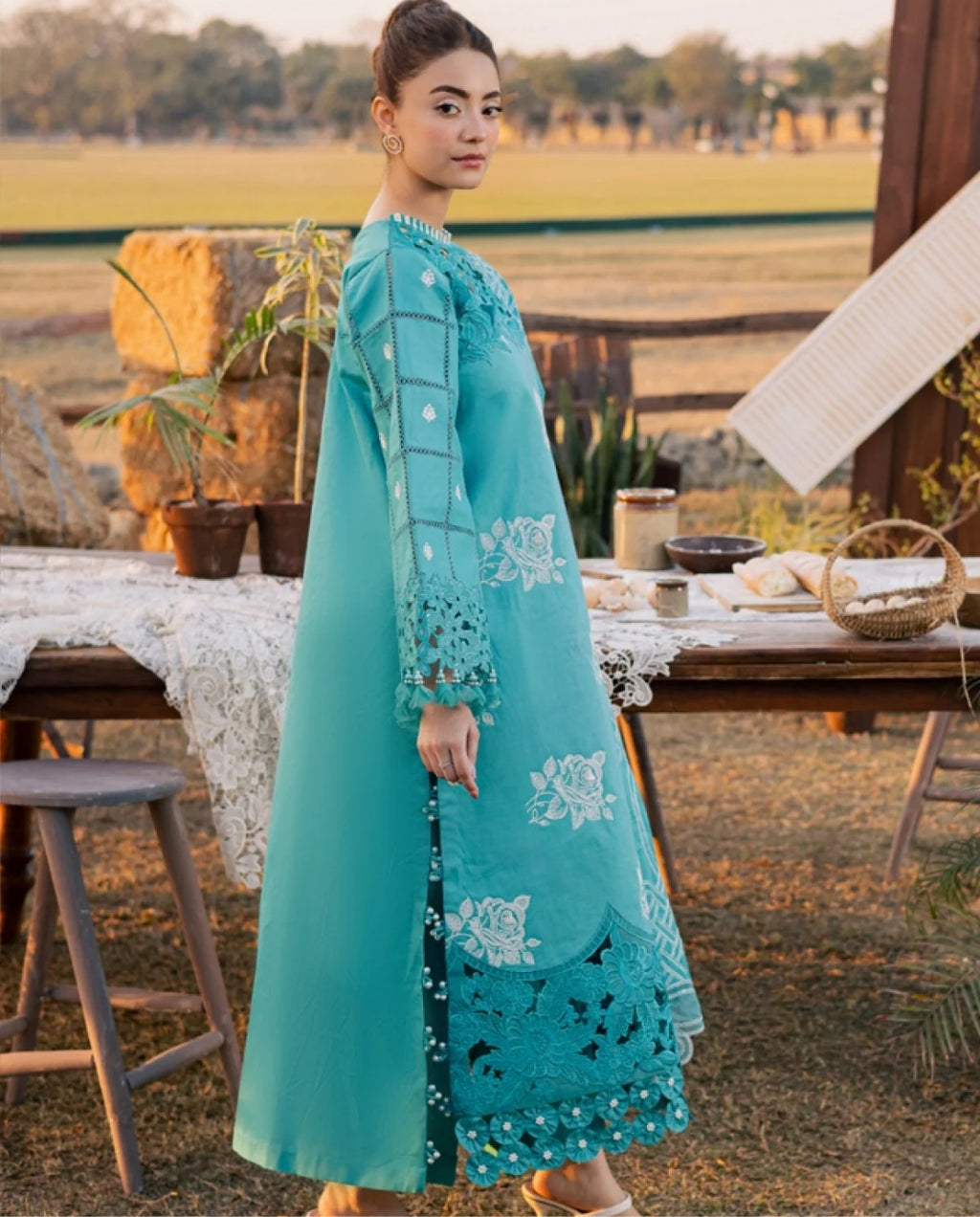 Parishay Summer Queen 26 Volume 02 SQU#15 – Luxury Embroidered Lawn Suit 3PC
